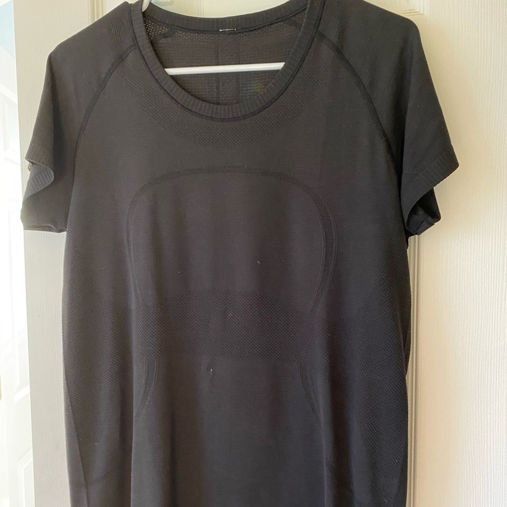 Lululemon Swiftly Tec - black size 12